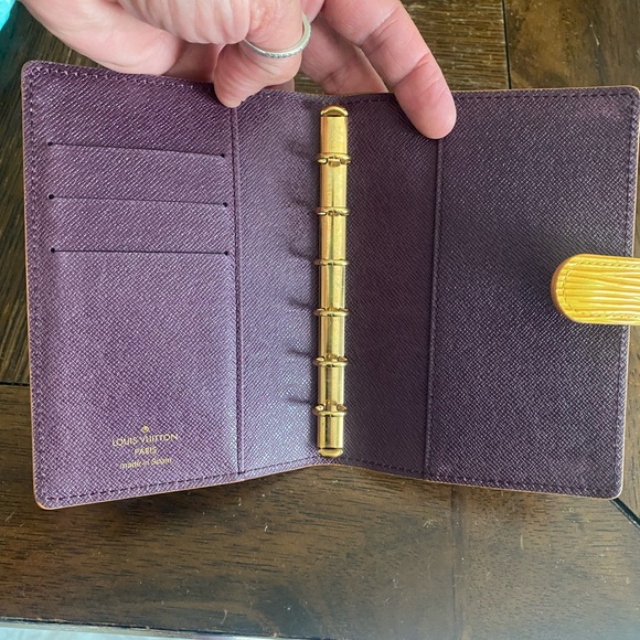 Louis Vuitton Epi Agenda PM - Picture 4 of 11